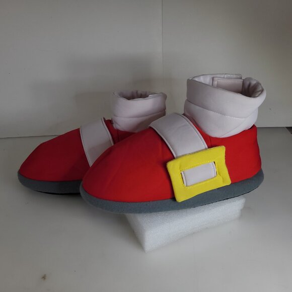 Sonic the Hedgehog Plush Slippers - Picture 5 of 10